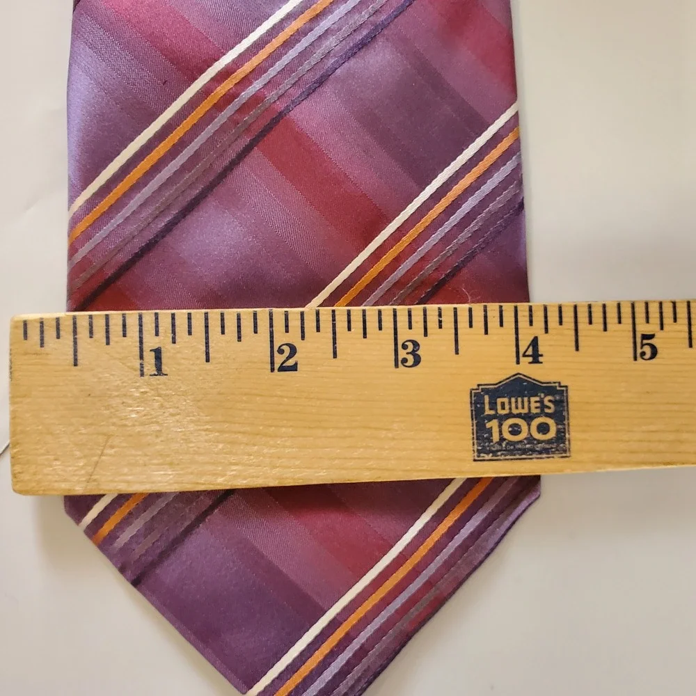 Kenneth Cole New York Mens Silk Tie Purple Burgundy Striped Plaid Hand Made 4in